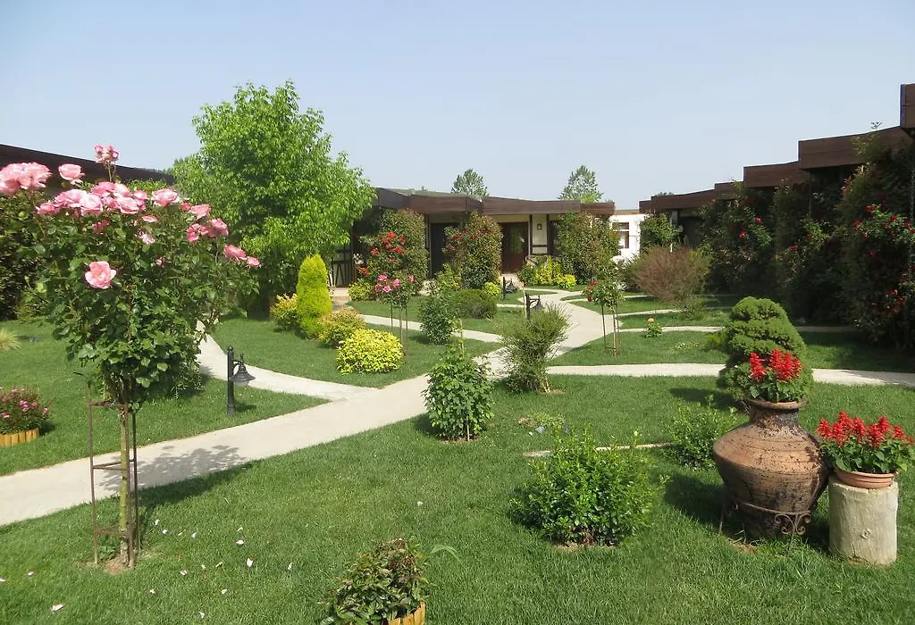 Riva'S Club Hotel-1