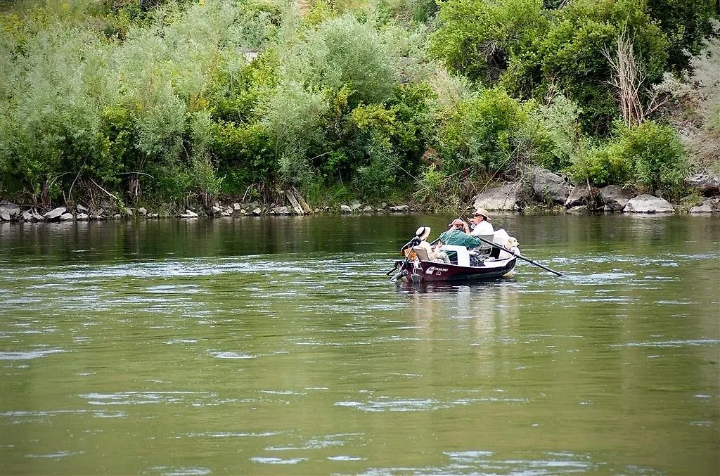 River'S Bend Lodge-1