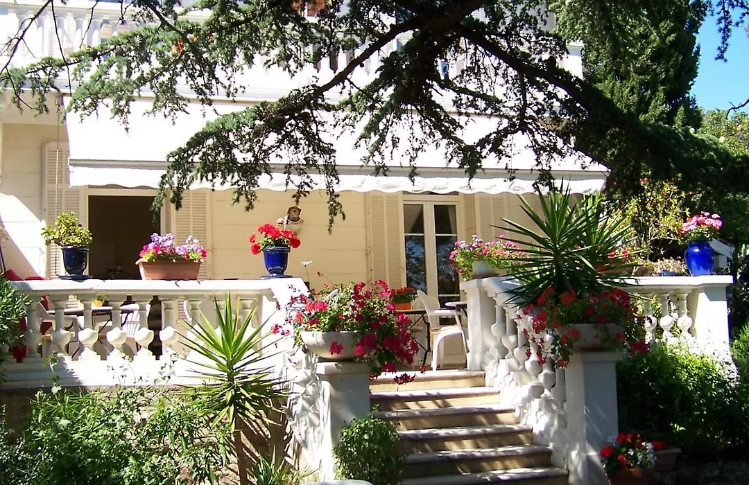 Le Thimothée : Hôtel&Studios-1