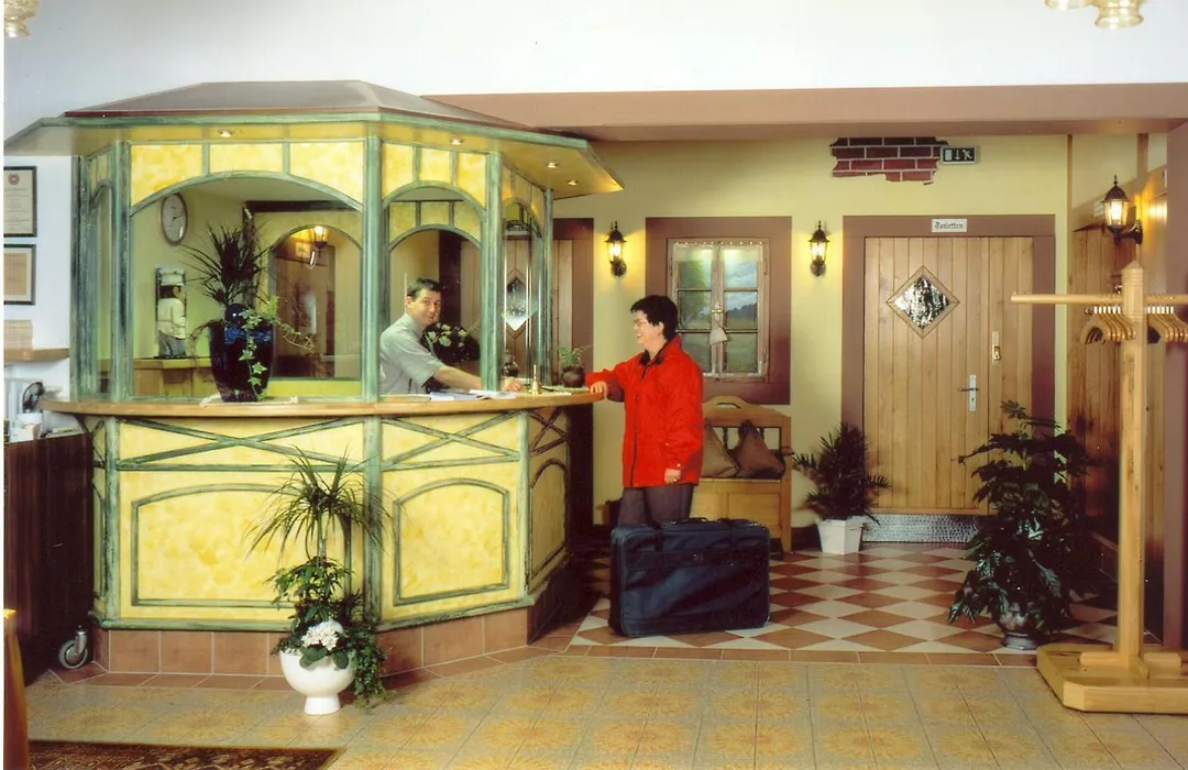Hotel zur Krone-1