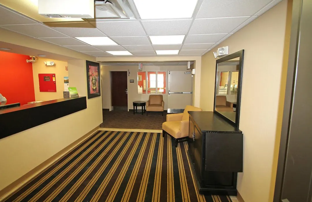 Studio 6 Corporate Extended Stay Buffalo Amherst Ny-1