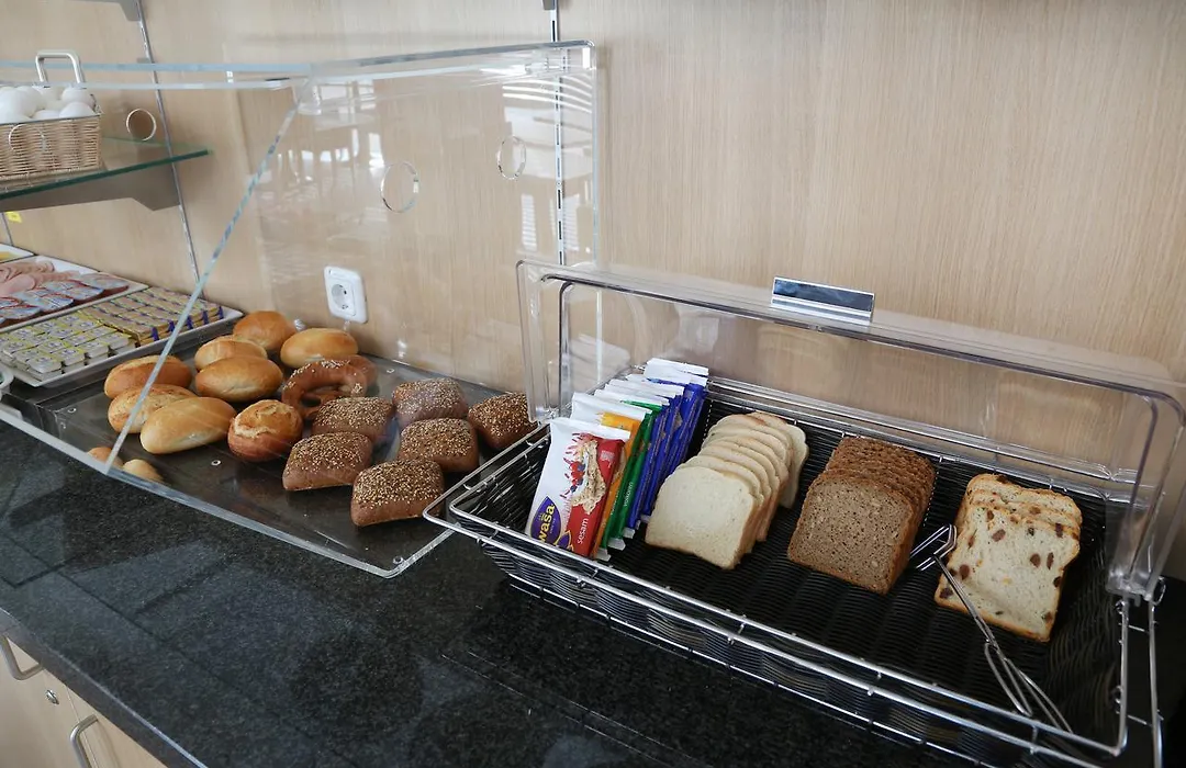 ibis budget Augsburg City-1