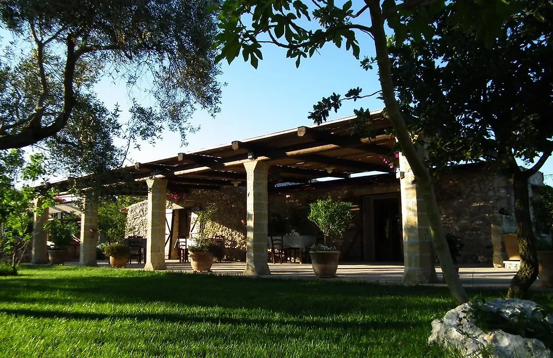 Agriturismo Fica Torta-1