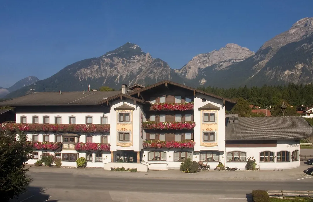 Hotel Hauserwirt-1