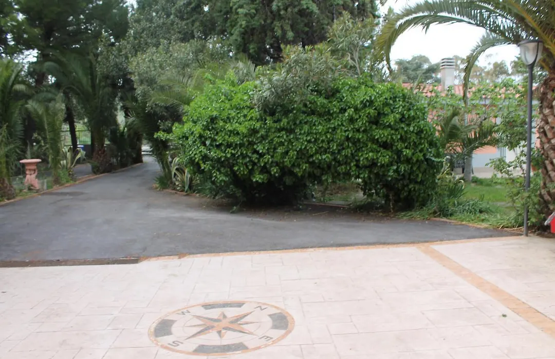 Sea Garden Rooms-1