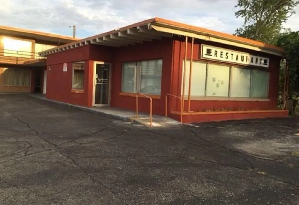 Statesman Inn-1