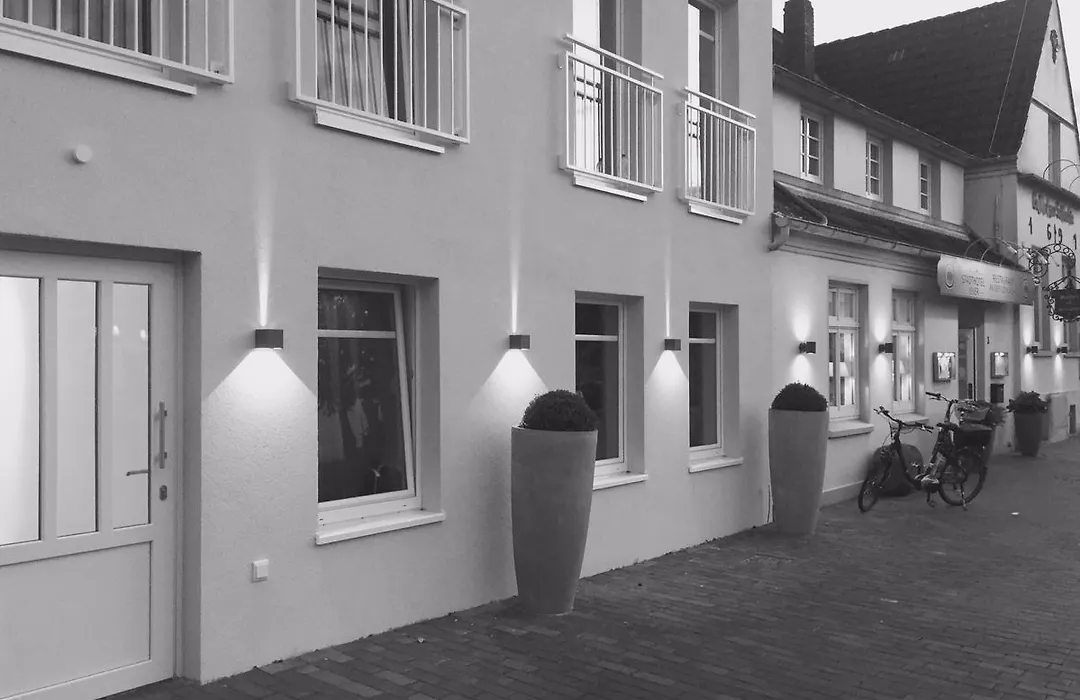 Stadthotel Jever-1