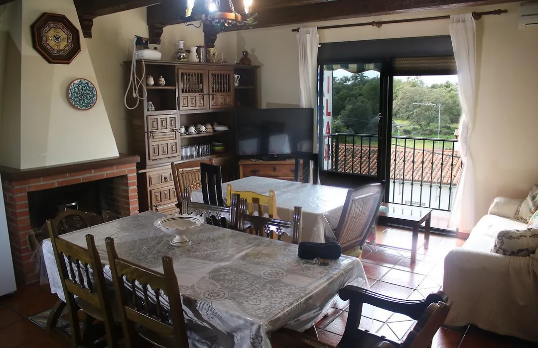 Pilar Casa Rural-1