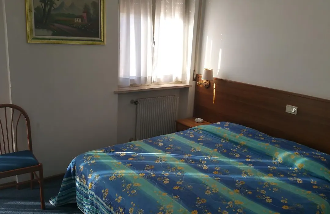 Hotel Capri-1
