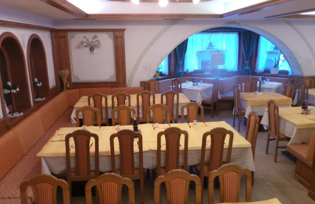 Hotel Pordoi - Fam Furgler-1