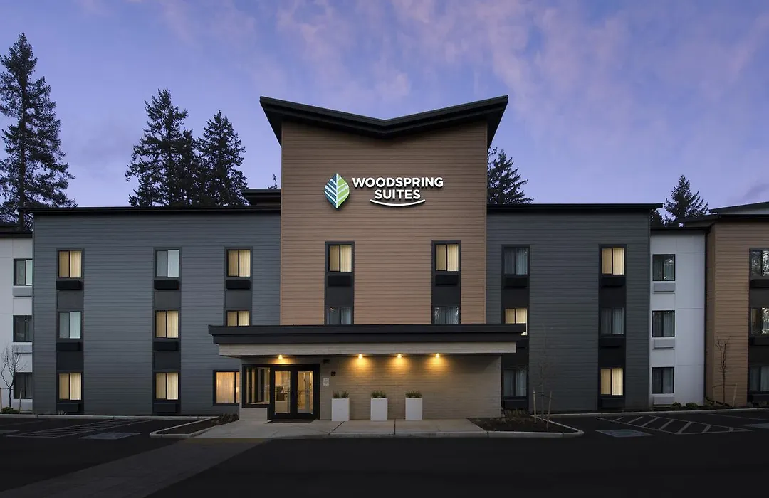 Woodspring Suites Seattle Redmond-1