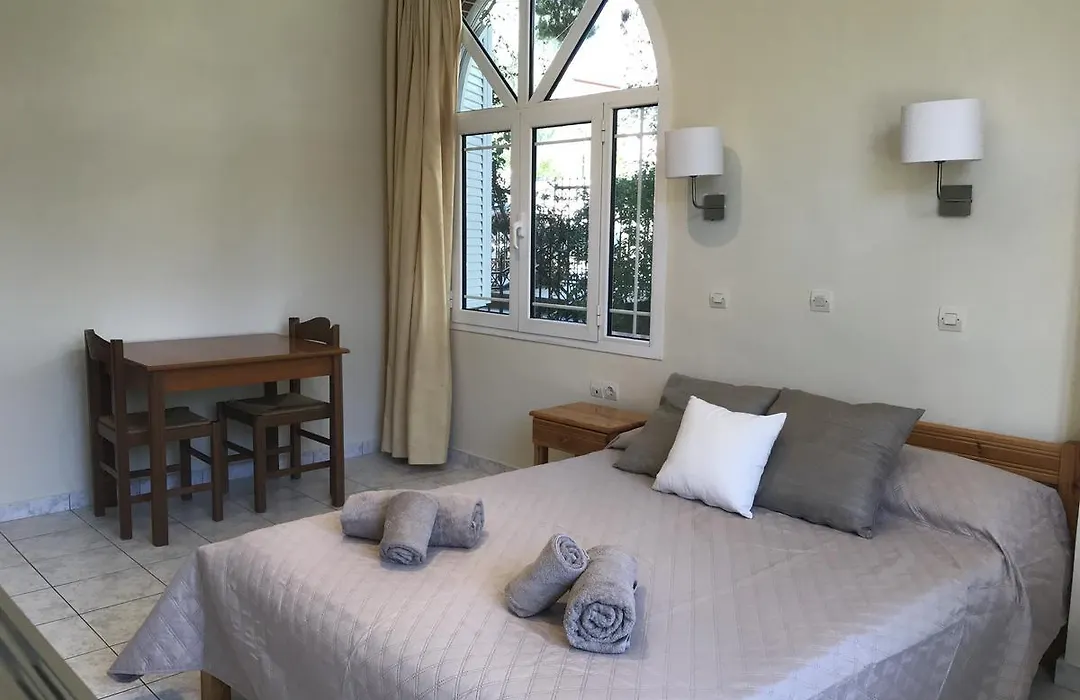 Calypso Beach Hotel-1