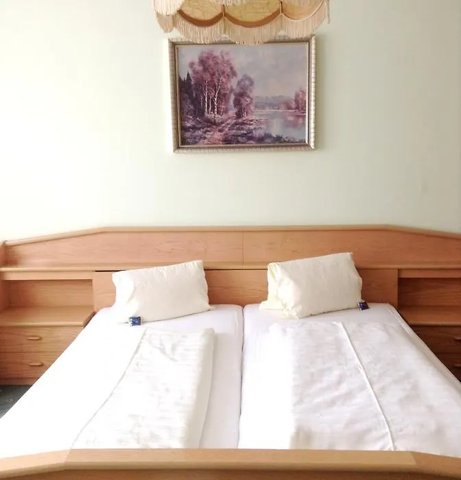 Hotel Garni-1