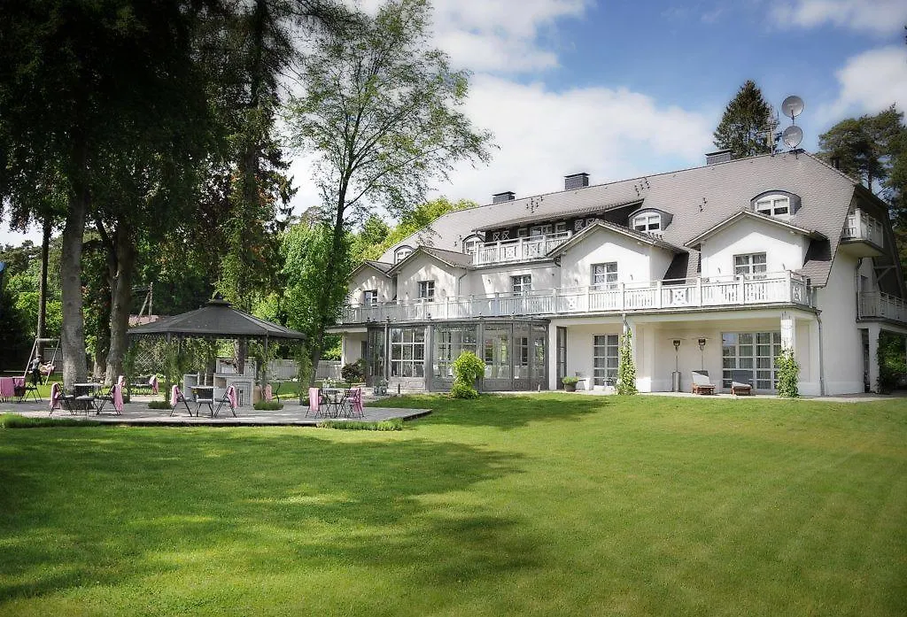 Villa Park Wiselka Spa & Wellness-1
