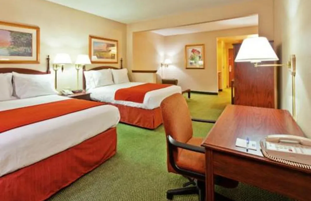 Spark By Hilton Paducah-1