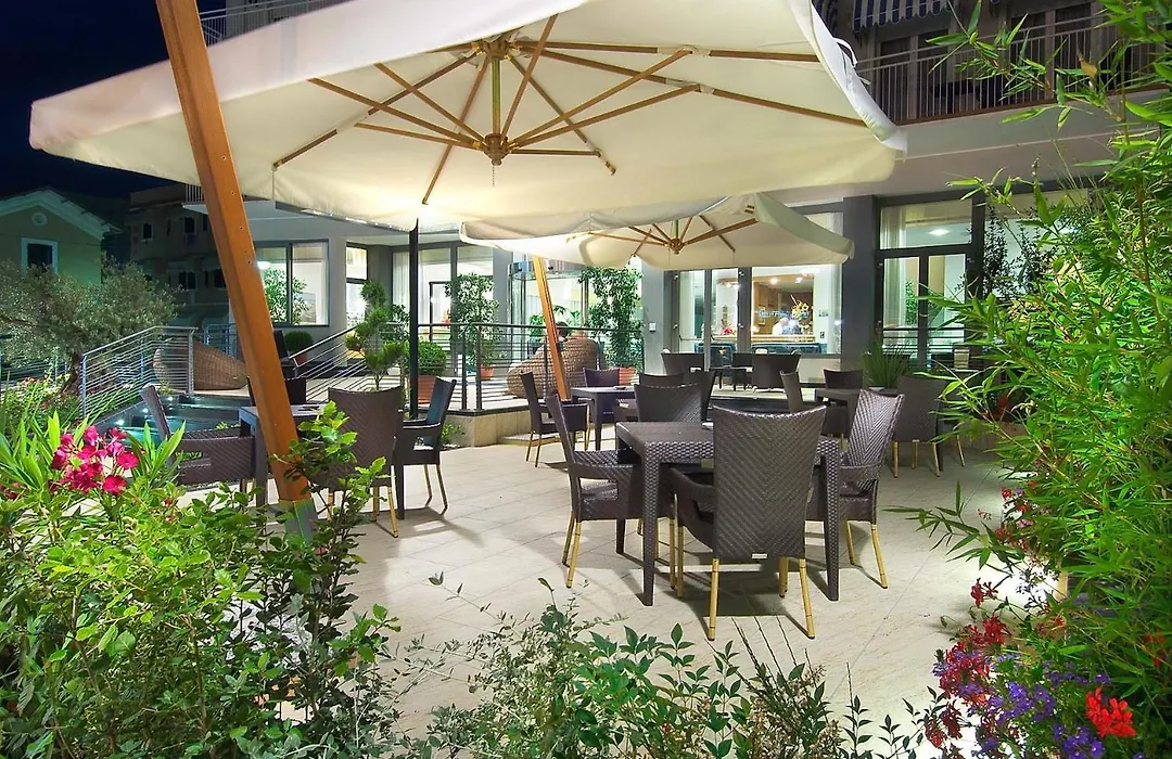 Hotel Nord Est-1