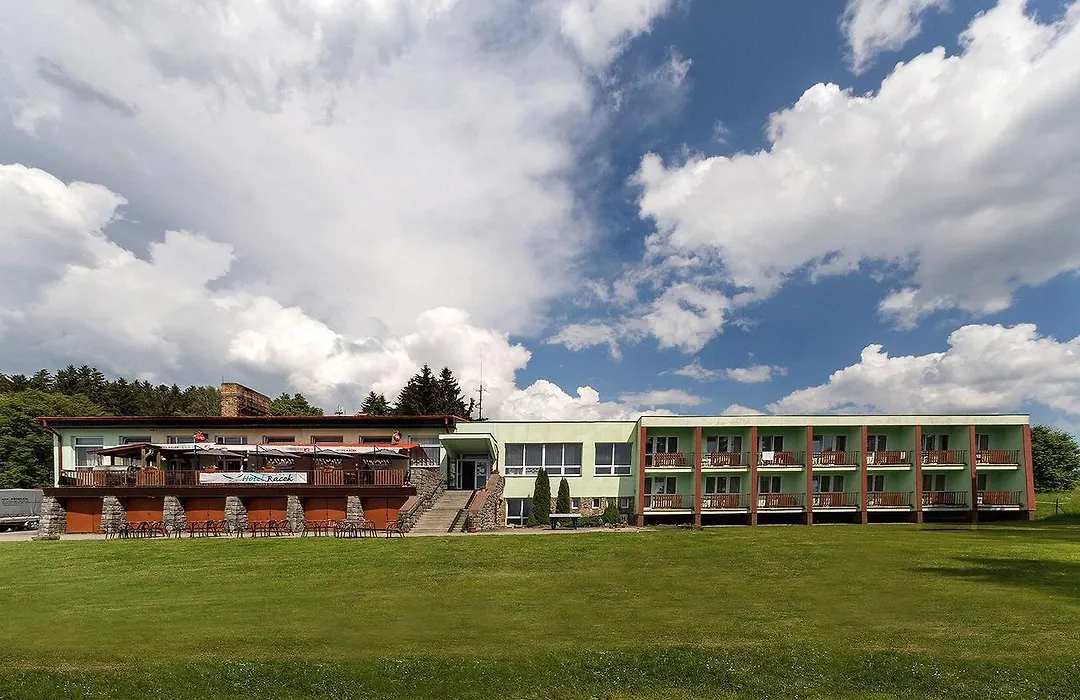 Hotel Racek-1