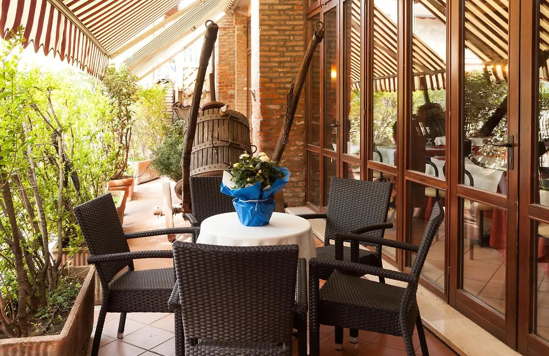 Hotel Antica Fonte-1