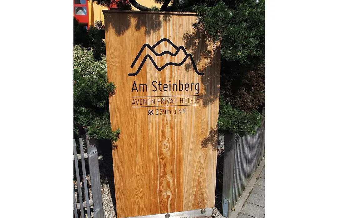 Avenon Privat-Hotel Am Steinberg-1
