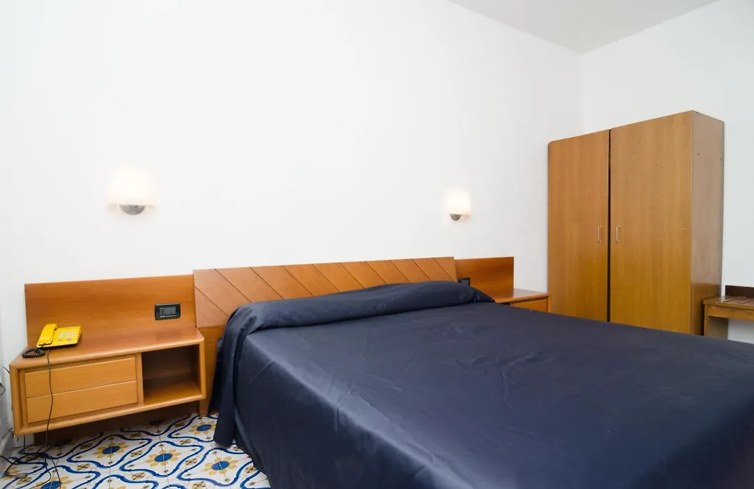 Hotel Flora Wellness & Beauty-1