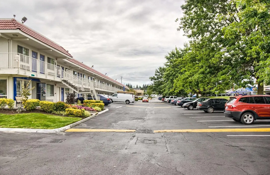 Motel 6-Everett, Wa - South-1