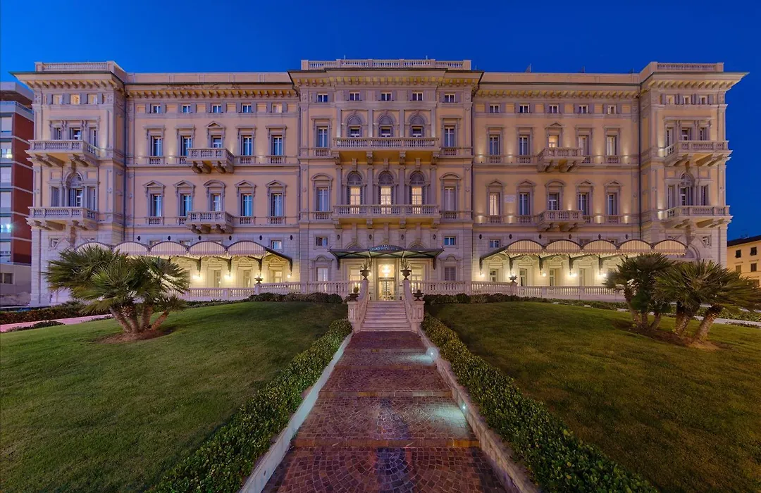 Gh Palazzo Suite & Spa-1