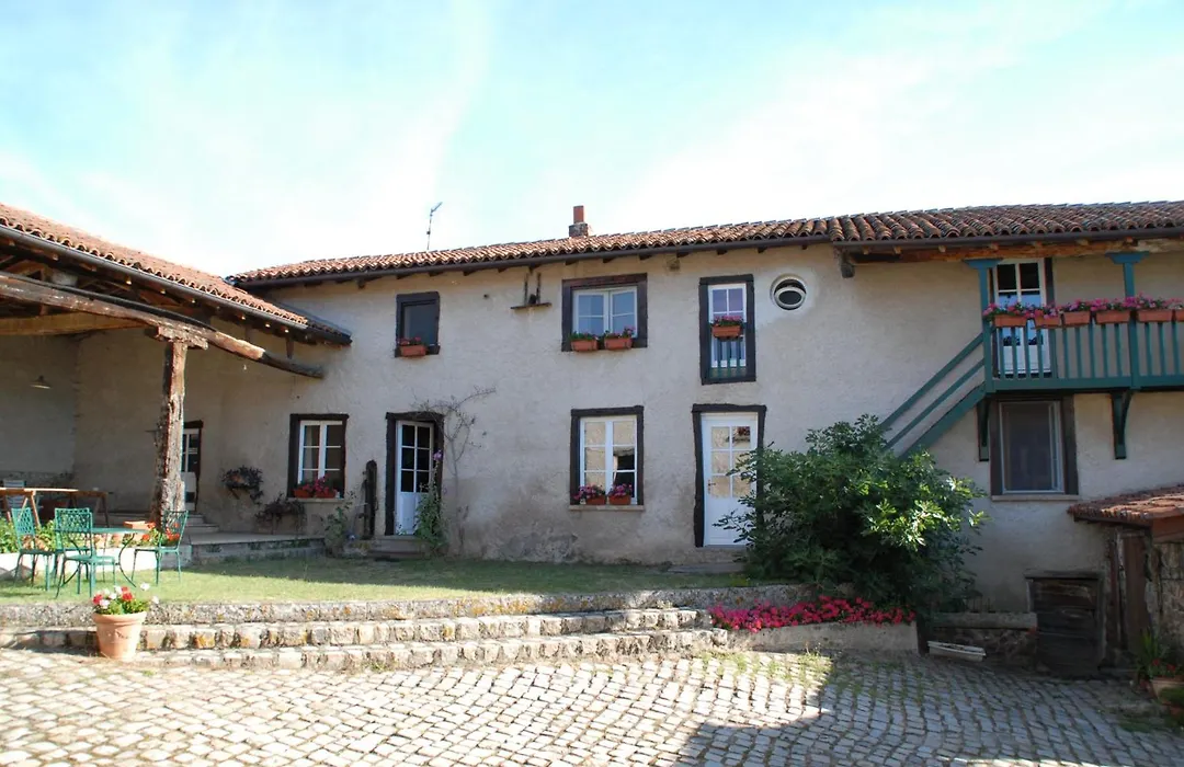 Chez Jacotte et Elia-1
