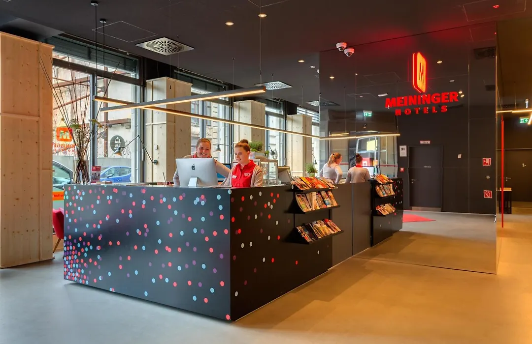 MEININGER Hotel Leipzig Hauptbahnhof-1