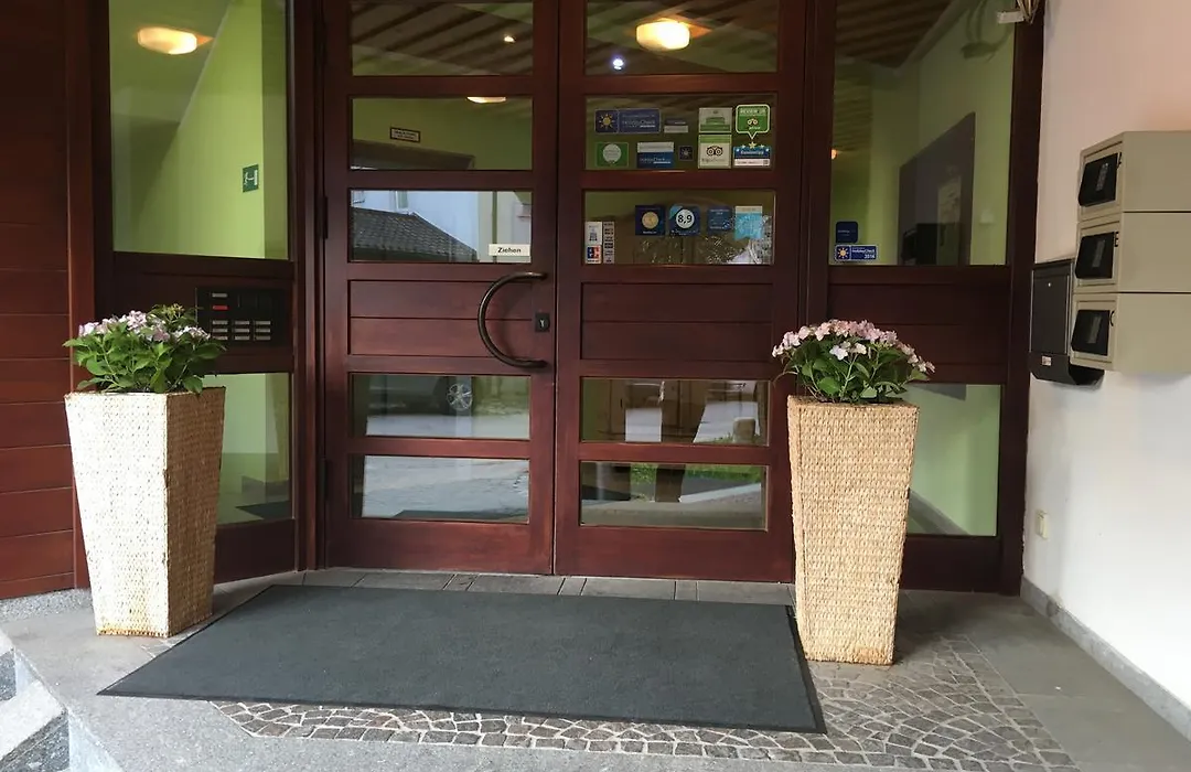 Parkhotel Leiser-1