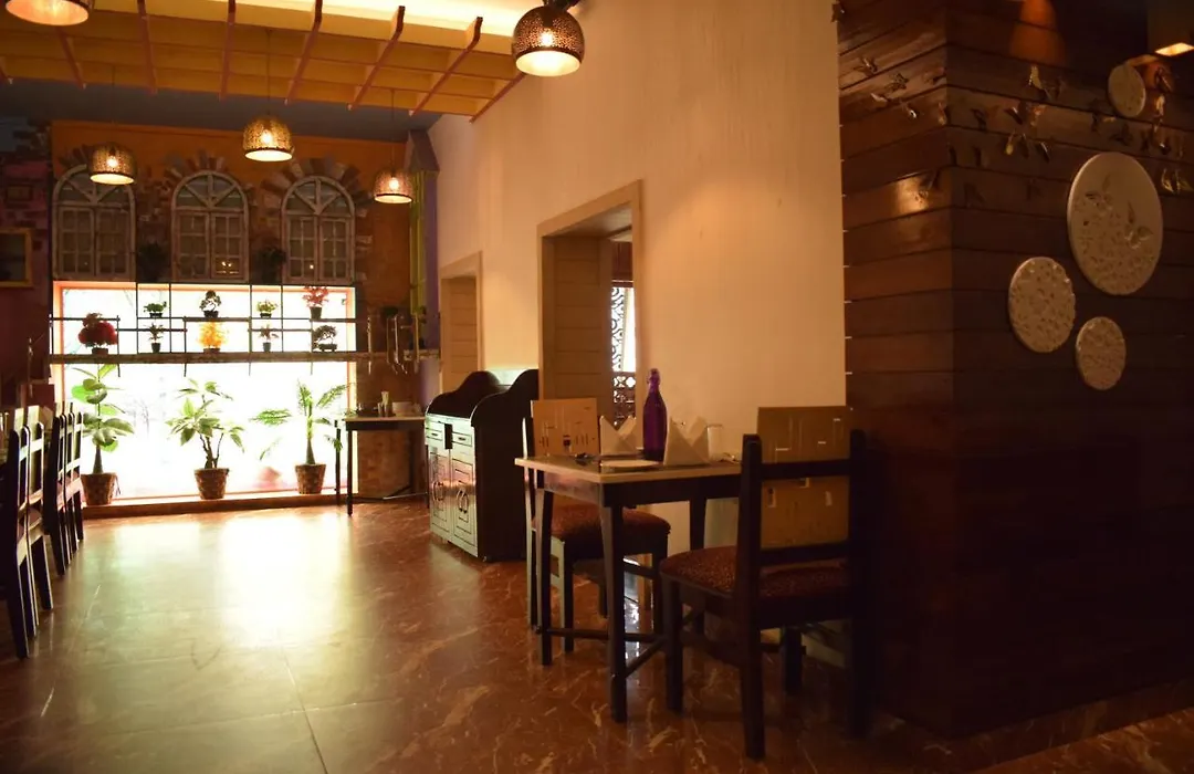 Hotel Hari Vilaas-1