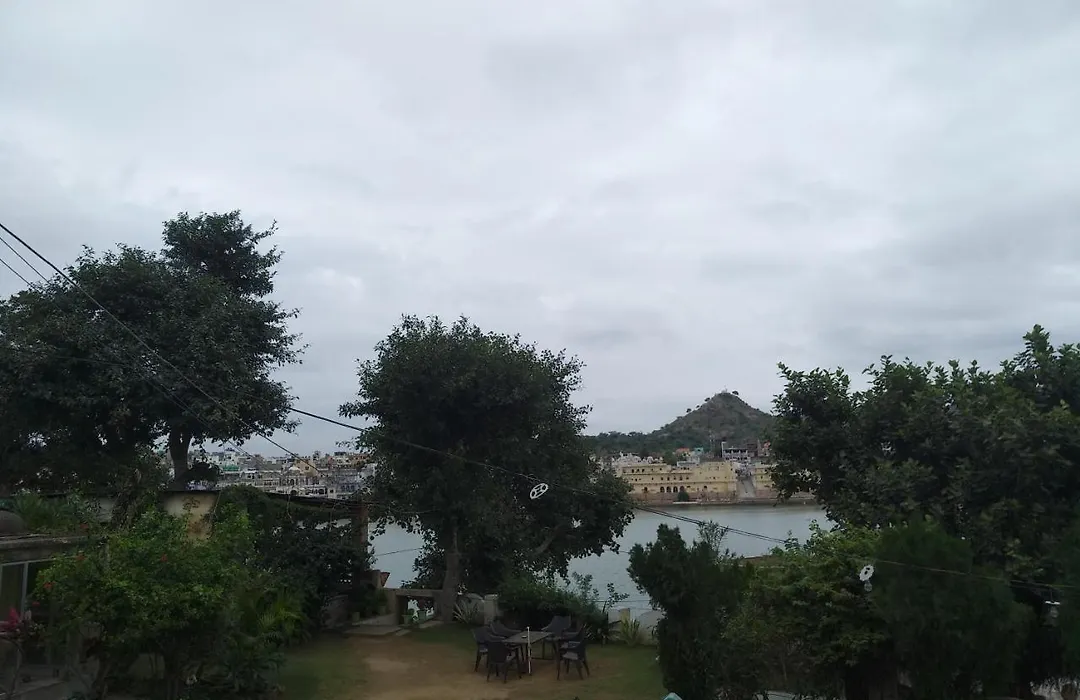 Radhika Palace Hotel-1