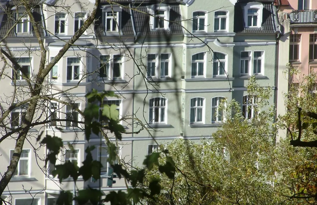 City Hotel-1