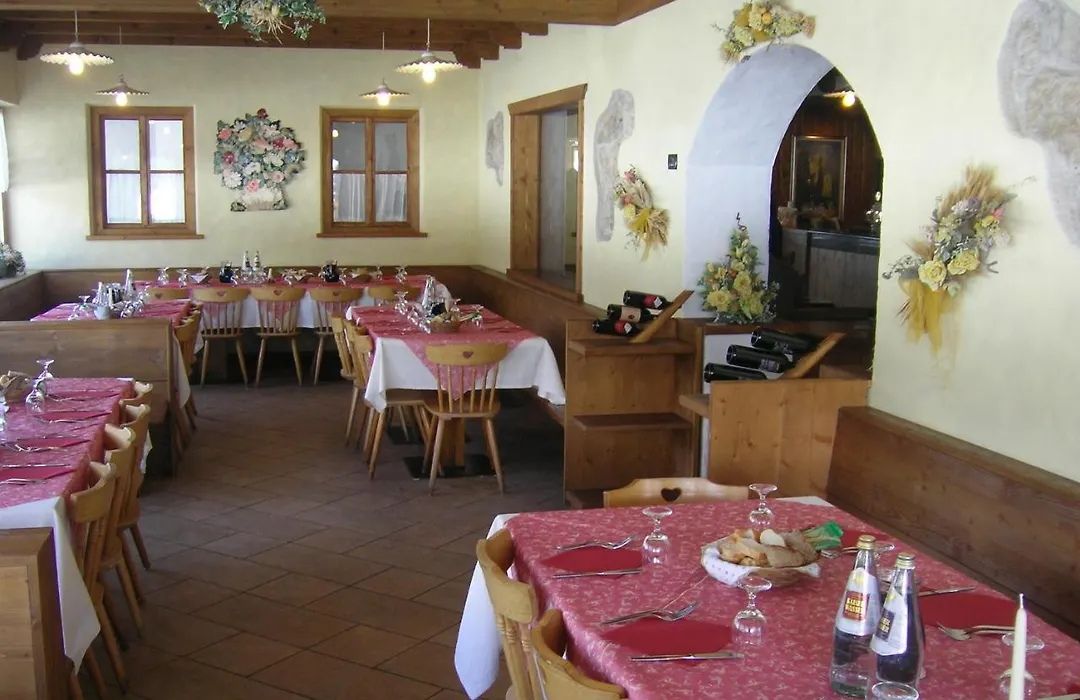 Albergo Chalet Lago Antorno-1