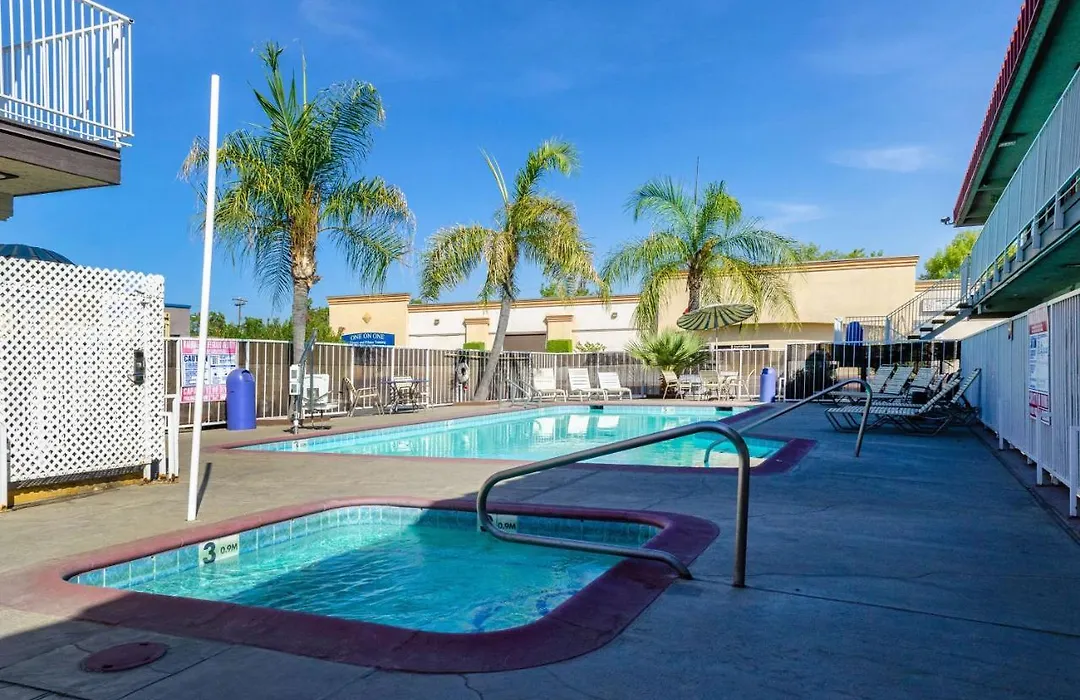 Motel 6-Fresno, Ca - Yosemite Hwy-1