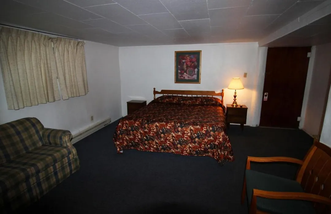 Topaz Lodge-1