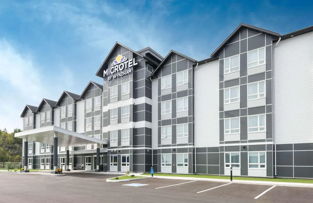 Microtel Inn & Suites By Wyndham Sudbury-1