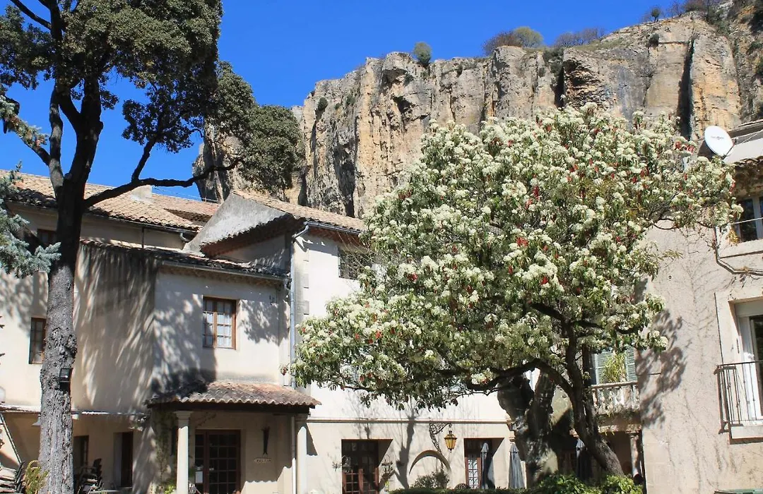 Le Manoir-1