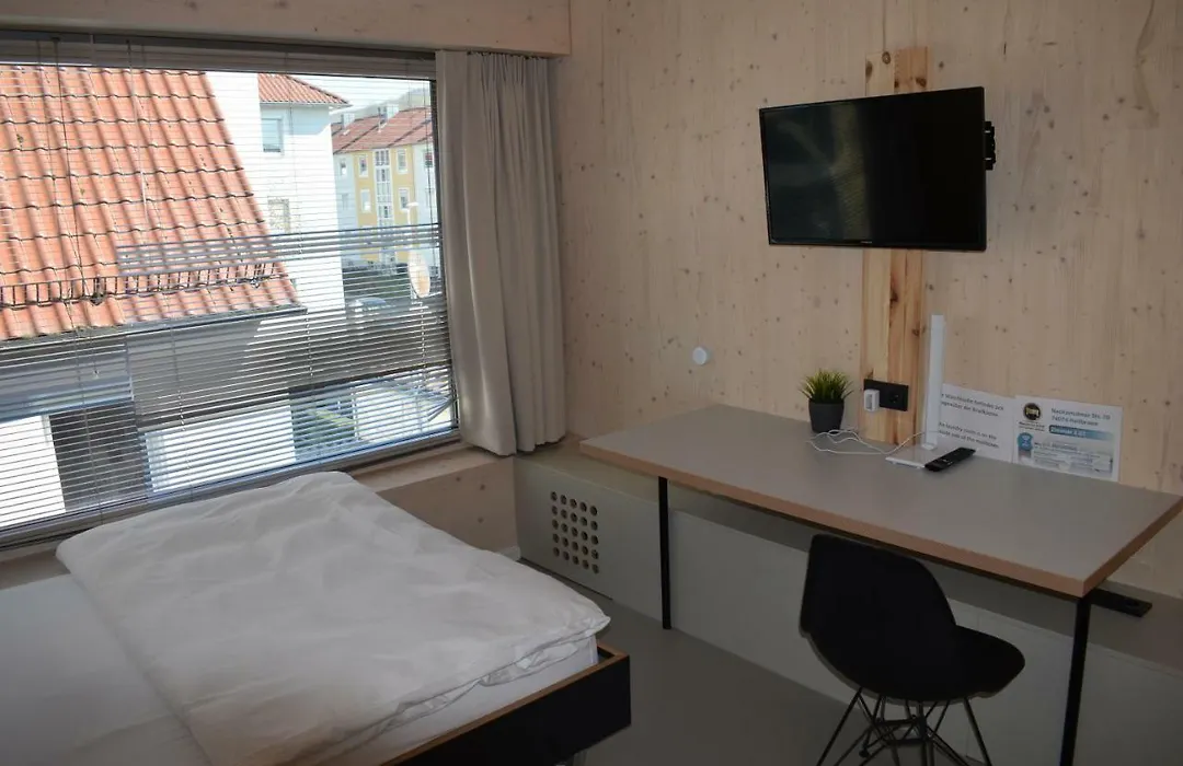 City Studios Warum ins Hotel-1