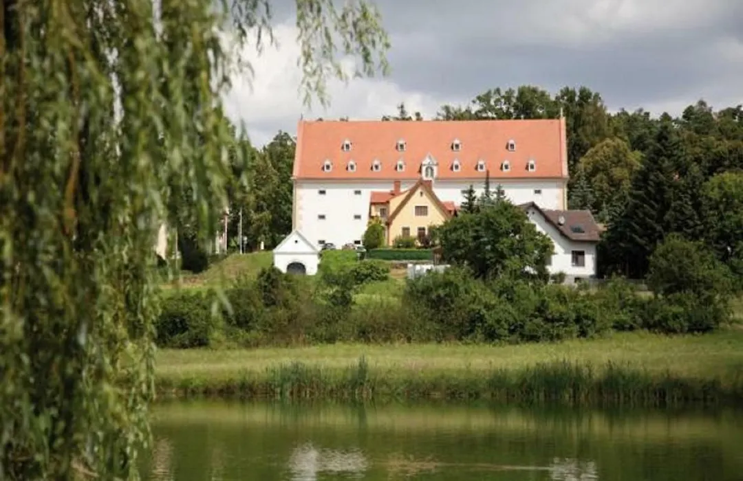 Schüttkasten Geras-1