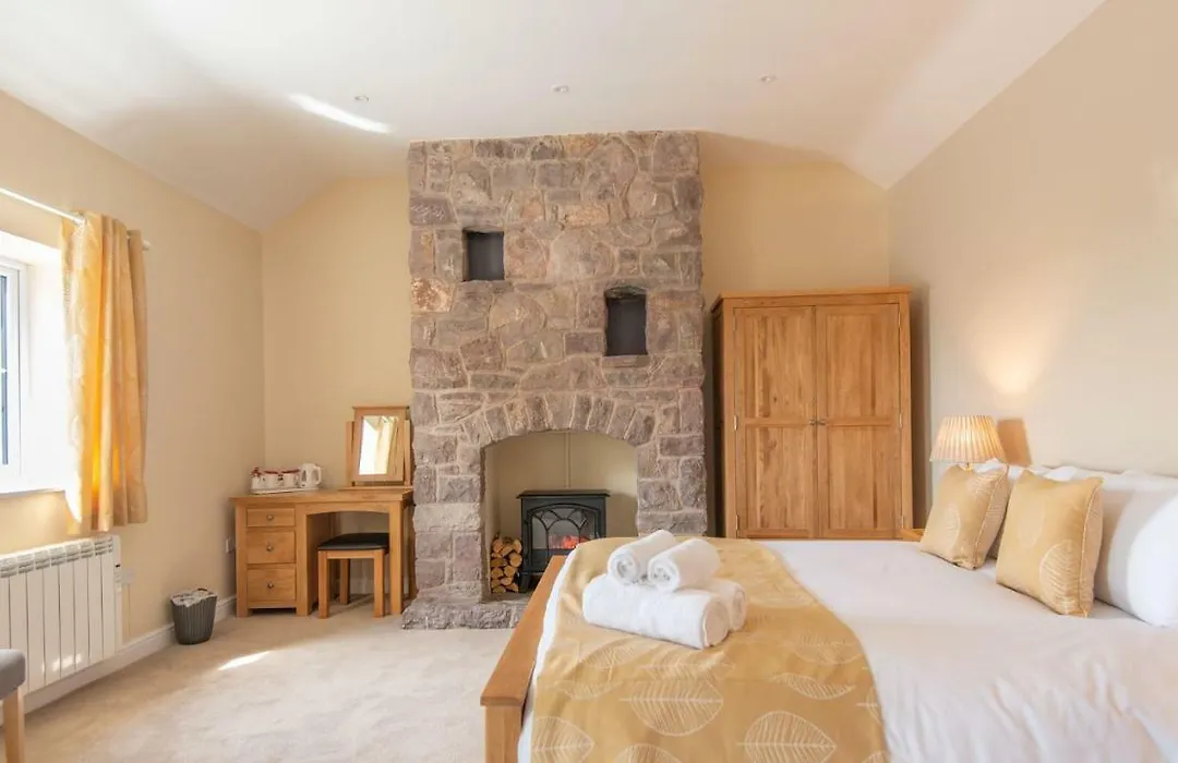 Lastra Farm Hotel-1