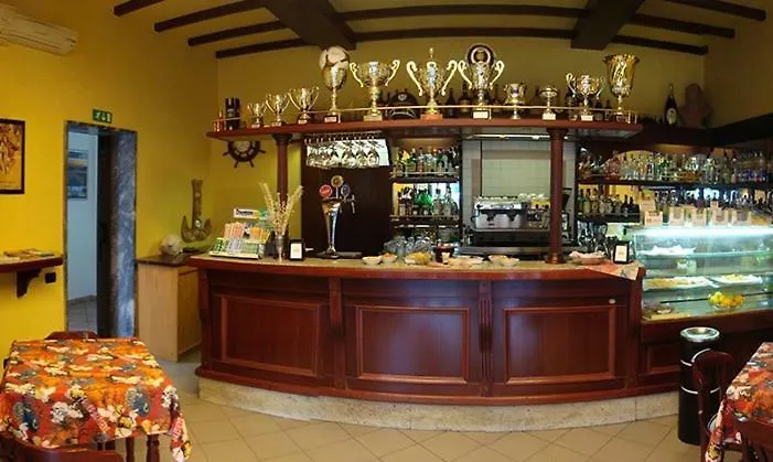 Albergo Antica Luni-1
