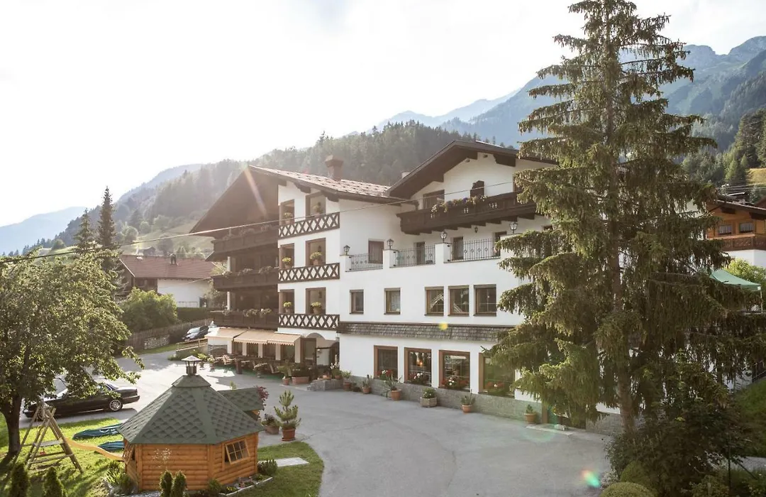 Hotel Alpina Superior-1