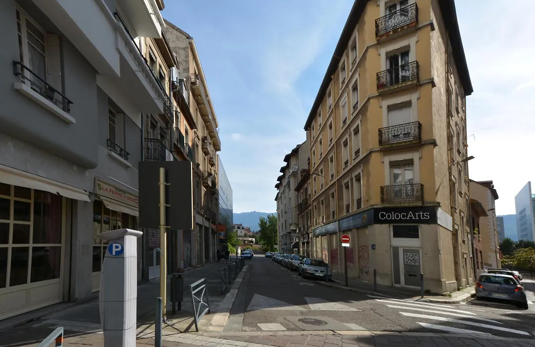 Hotel Lux-1