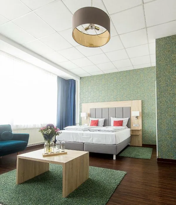 Pallas Hotel-1