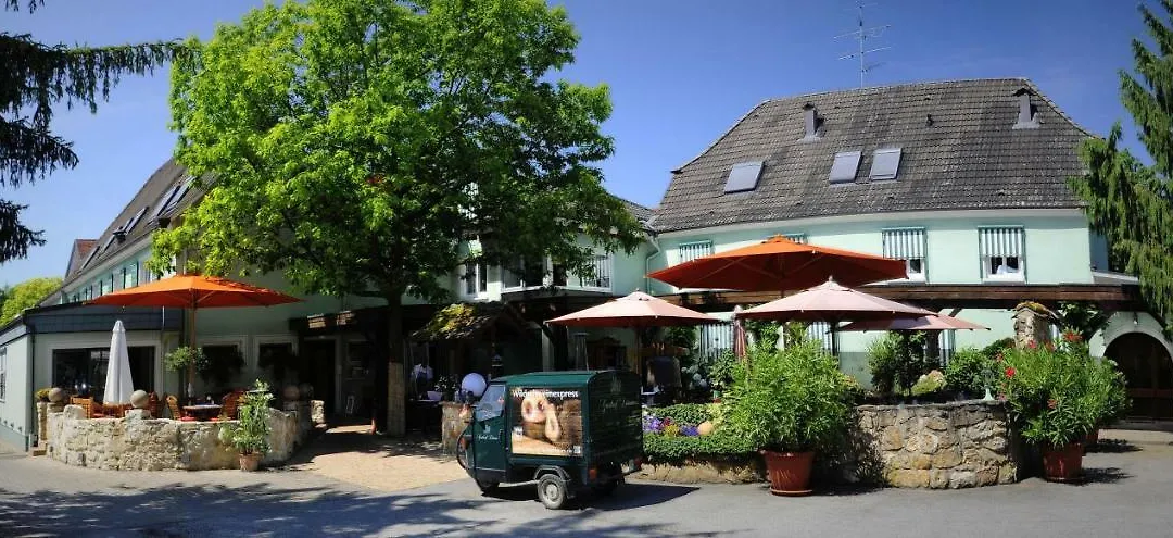 Gasthof Loewen, Heitersheim-1