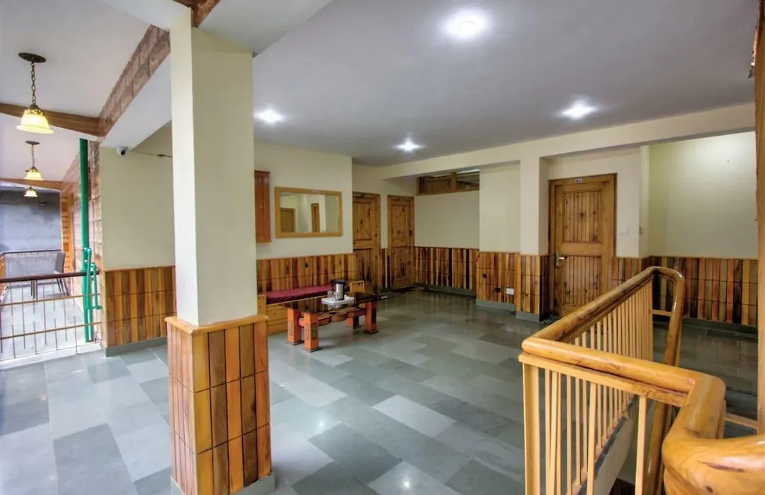 Hotel Samiru Manali-1