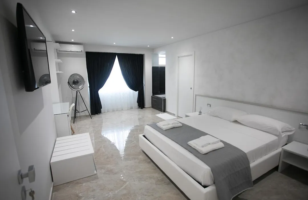 Tropea Luxury & Charm-1