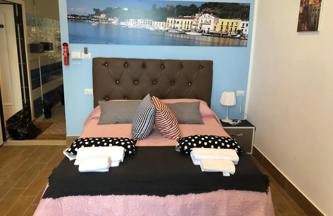 Casa Vacanze Riva Destra-1