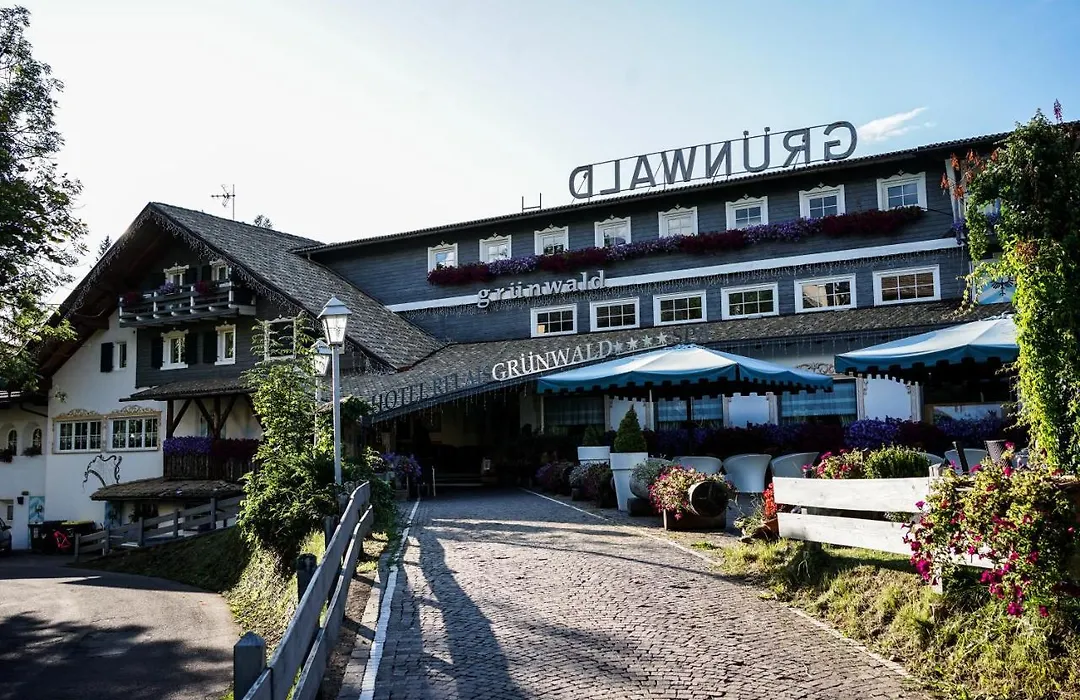 Hotel Relais Gruenwald-1