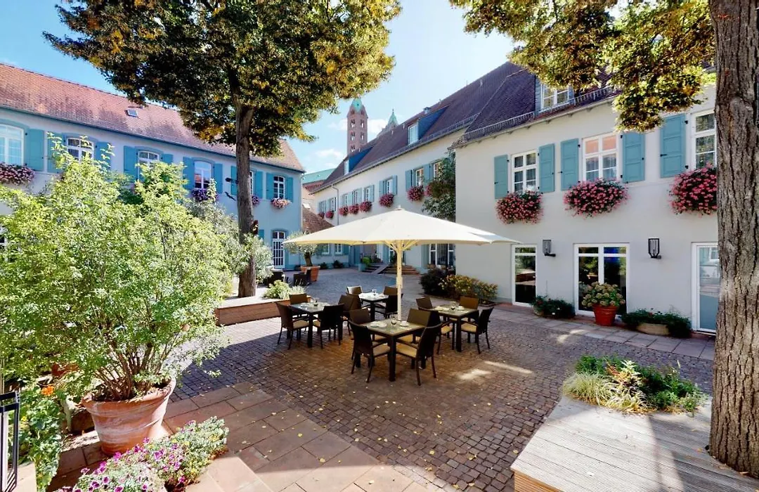 Hotel Domhof-1